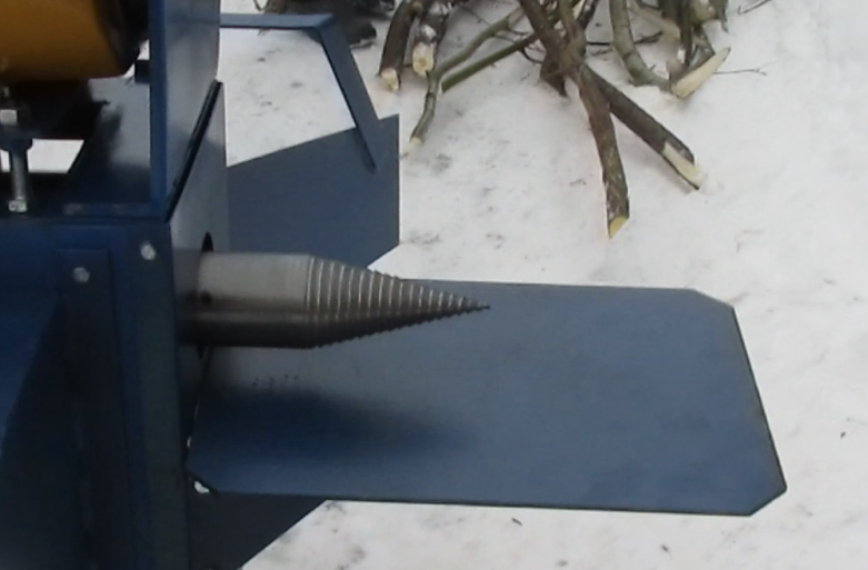 Дровокол для измельчителей веток