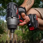 Шурупокрут ударний (гвинтокрут) акумуляторний INTERTOOL WT-0362 з безщітковим двигуном 20 В, 200 Nm, 0-2900 об/хв, 0-4000 уд/хв, 1/4", літій-іон, 2.0 Ач, ЗП 2А, кейс, image _ab__is.image_number.default