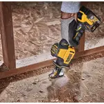 Пилка шабельна акумуляторна DeWALT DCS369NT, 18В XR Li-lon, безщіткова, 0 - 2800 ход/хв, величина ходу 16 мм, вага 1.43 кг, без акумуляторів і ЗП, TSTAK, image _ab__is.image_number.default