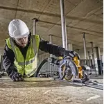 Пила дисковая аккумуляторная DeWALT DCS579T2, 54В XR FLEXVOLT Li-lon 2 Ач, диск 190х30 мм, в чемодане TSTAK, фото , изображение 4