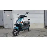 Електроскутер Forte Striker (Червоно-білий), image _ab__is.image_number.default