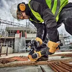 Шлифмашина угловая аккумуляторная бесщеточная DeWALT DCG406N, фото , изображение 3