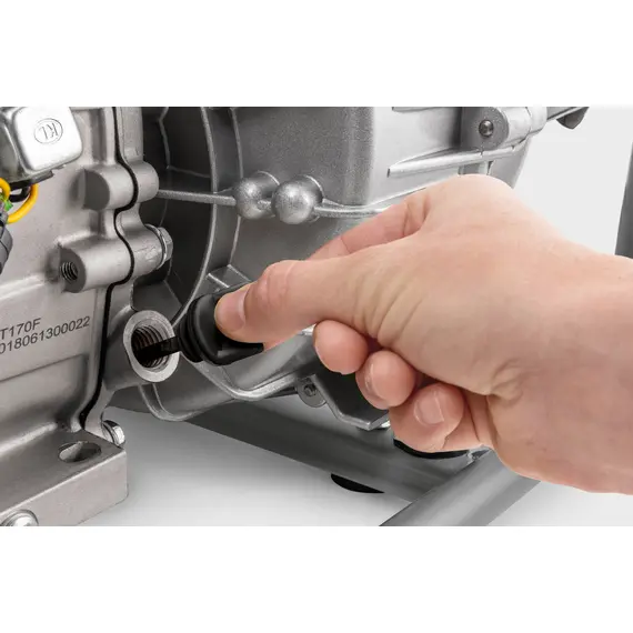 Мотопомпа бензинова Karcher WWP 45 для брудної води, 45м3/год, 6.9 к.с., 166 см/куб, 36кг, image _ab__is.image_number.default