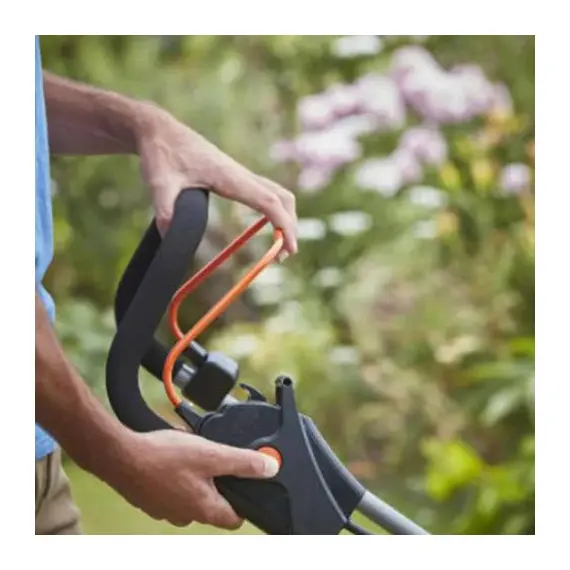 Аккумуляторная газонокосилка BLACK+DECKER BCMW3336L1, фото , изображение 9