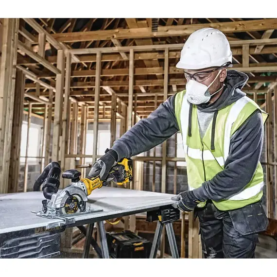 Пилка дискова акумуляторна DeWALT DCS571N, 18В XR Li-Ion, диск 115х9.5 мм, без АКБ та ЗП, image _ab__is.image_number.default