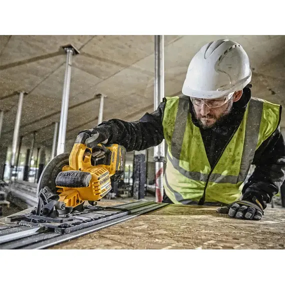 Пила дисковая аккумуляторная DeWALT DCS579T2, 54В XR FLEXVOLT Li-lon 2 Ач, диск 190х30 мм, в чемодане TSTAK, фото , изображение 5