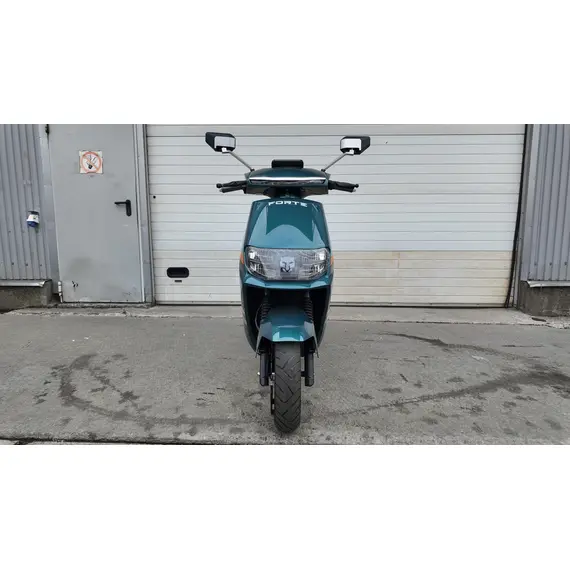 Електроскутер Forte Striker (Червоно-білий), image _ab__is.image_number.default