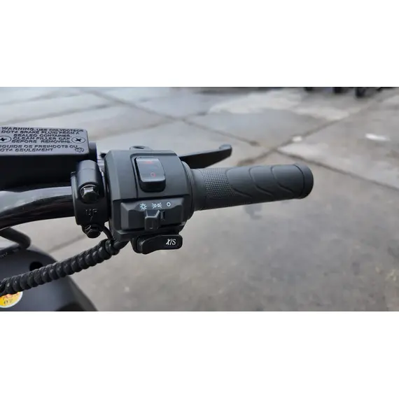 Електроскутер Yadea E8S (чорний), image _ab__is.image_number.default