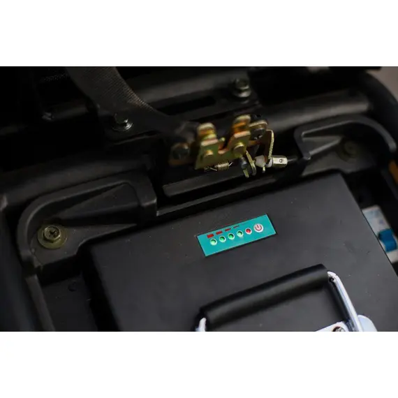 Электроскутер MAXXTER COURIER (черный), image _ab__is.image_number.default